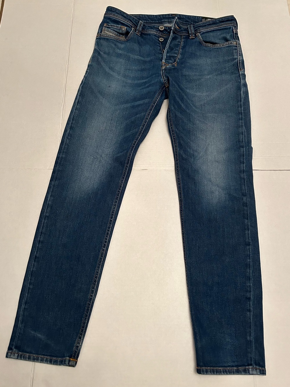 Diesel Classic Men's Dark Blue Straight-Leg Jeans